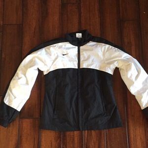 Women’s XS nike windbreaker